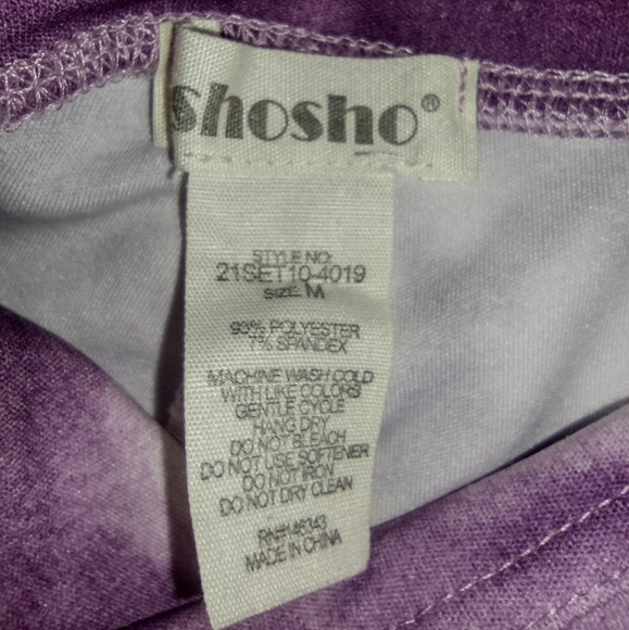 shosho Sports Bra & Shorts Medium - Picture 3 of 4